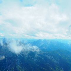 Flugwegposition um 14:19:39: Aufgenommen in der Nähe von St. Gallen, Österreich in 2338 Meter